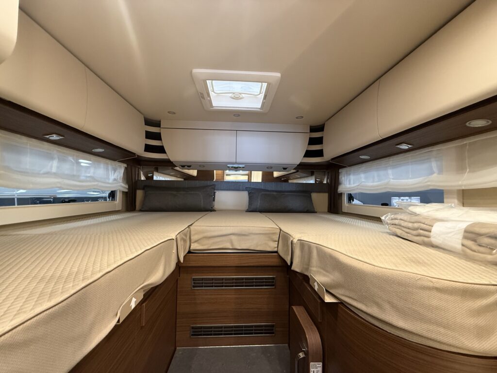 CHIC C-LINE L 4.9 LE MERCEDES – BENZ SPRINTER