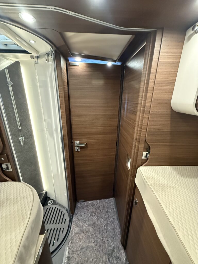 CHIC C-LINE L 4.9 LE MERCEDES – BENZ SPRINTER
