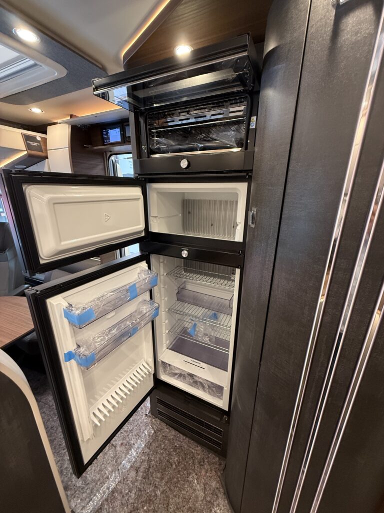 CHIC C-LINE L 4.9 LE MERCEDES – BENZ SPRINTER