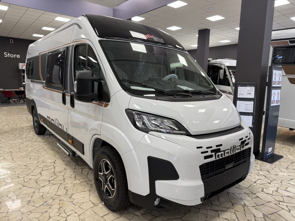 MALIBU VAN DIVERSITY GT SKYVIEW 640 LE K