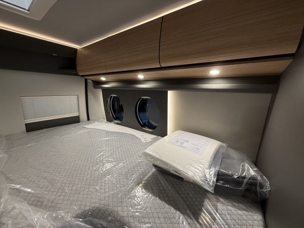 MALIBU VAN DIVERSITY GT SKYVIEW 640 LE K