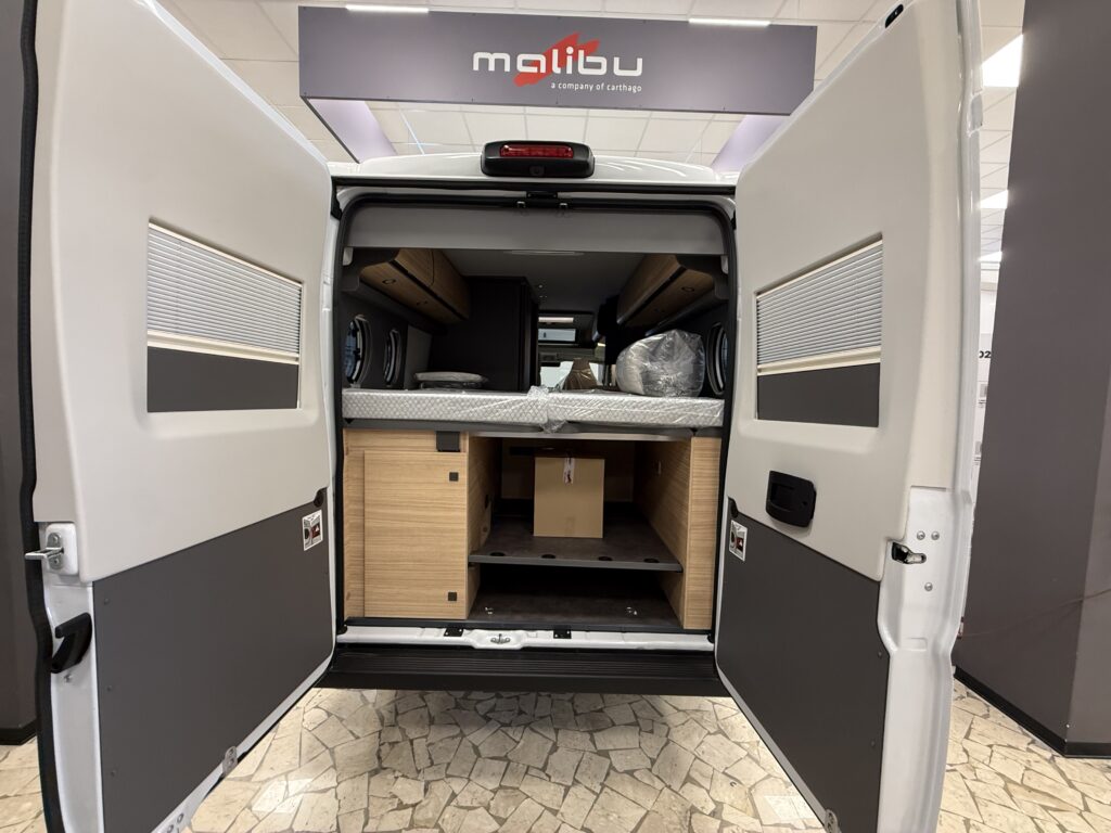 MALIBU VAN DIVERSITY GT SKYVIEW 640 LE K