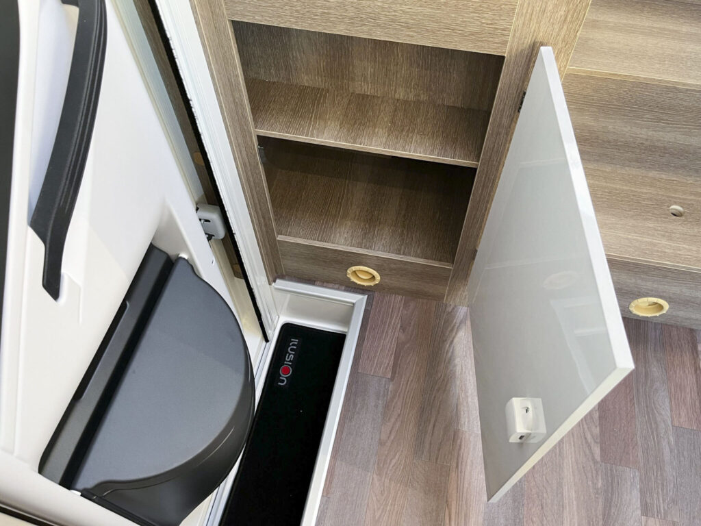 ILLUSION XMK 590