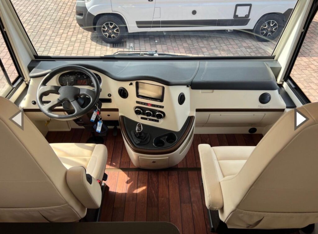 Concorde Charisma 900 M Centurion Style