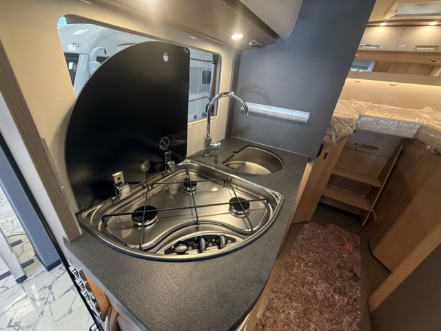 Carthago C2-Tourer I 141 KB-LE Lightweight FIAT DUCATO