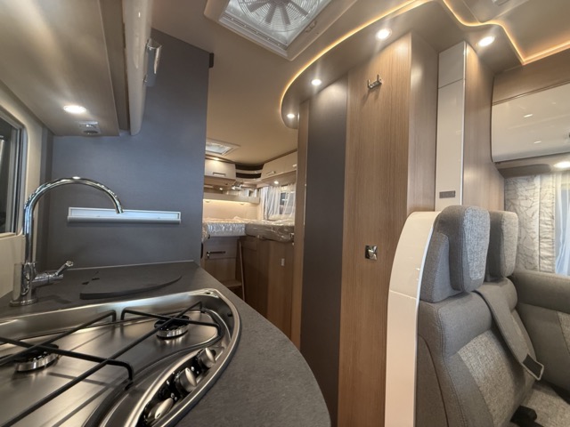 Carthago C2-Tourer I 141 KB-LE Lightweight FIAT DUCATO