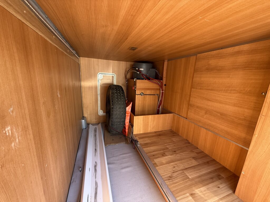 Challenger Genesis 34 con portamoto e letto trasversale anno 2008