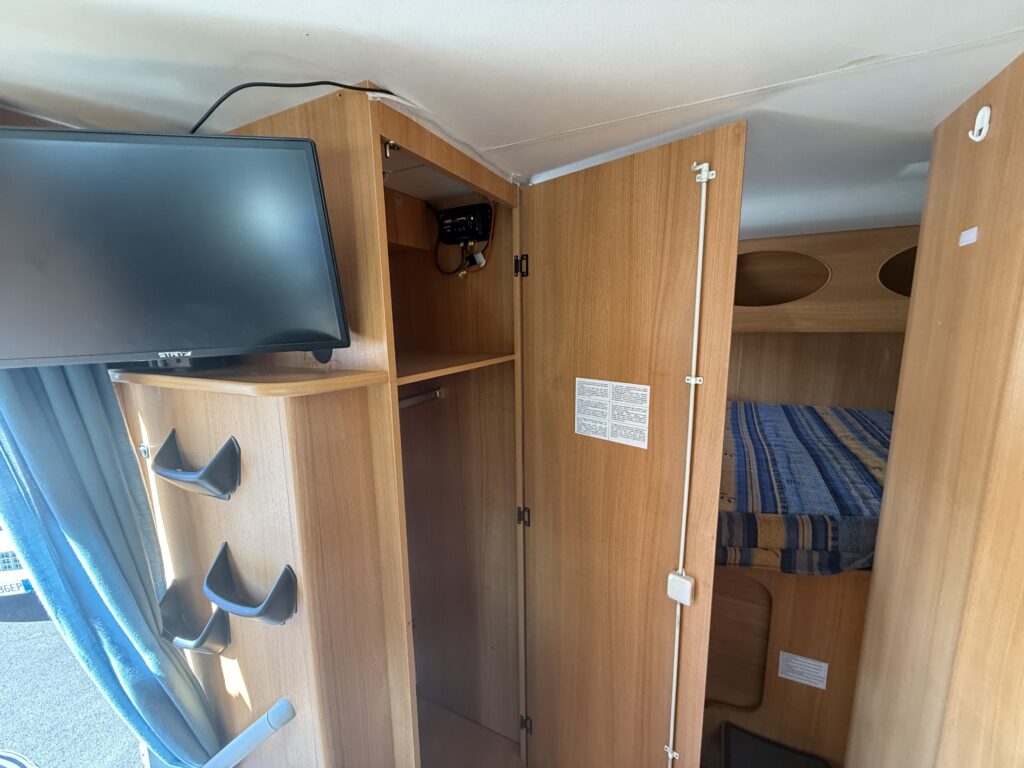 Challenger Genesis 34 con portamoto e letto trasversale anno 2008