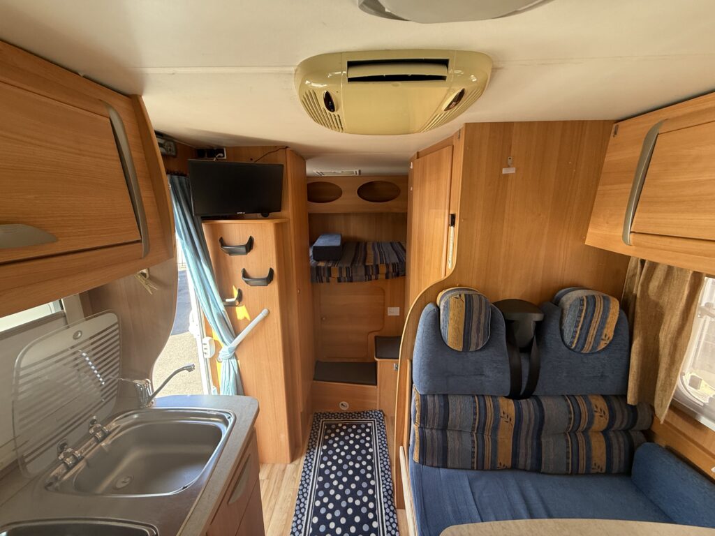 Challenger Genesis 34 con portamoto e letto trasversale anno 2008